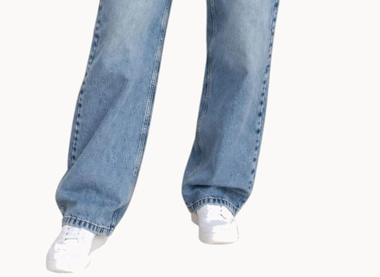 The Marlowe Side-Cut Jean — hem and drape, worn